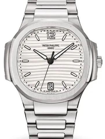 Patek Philippe Nautilus 7118/1A-010 35mm Stainless steel Silver