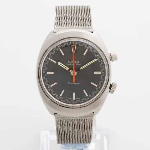 Omega Genève 145.009 35mm Steel Grey