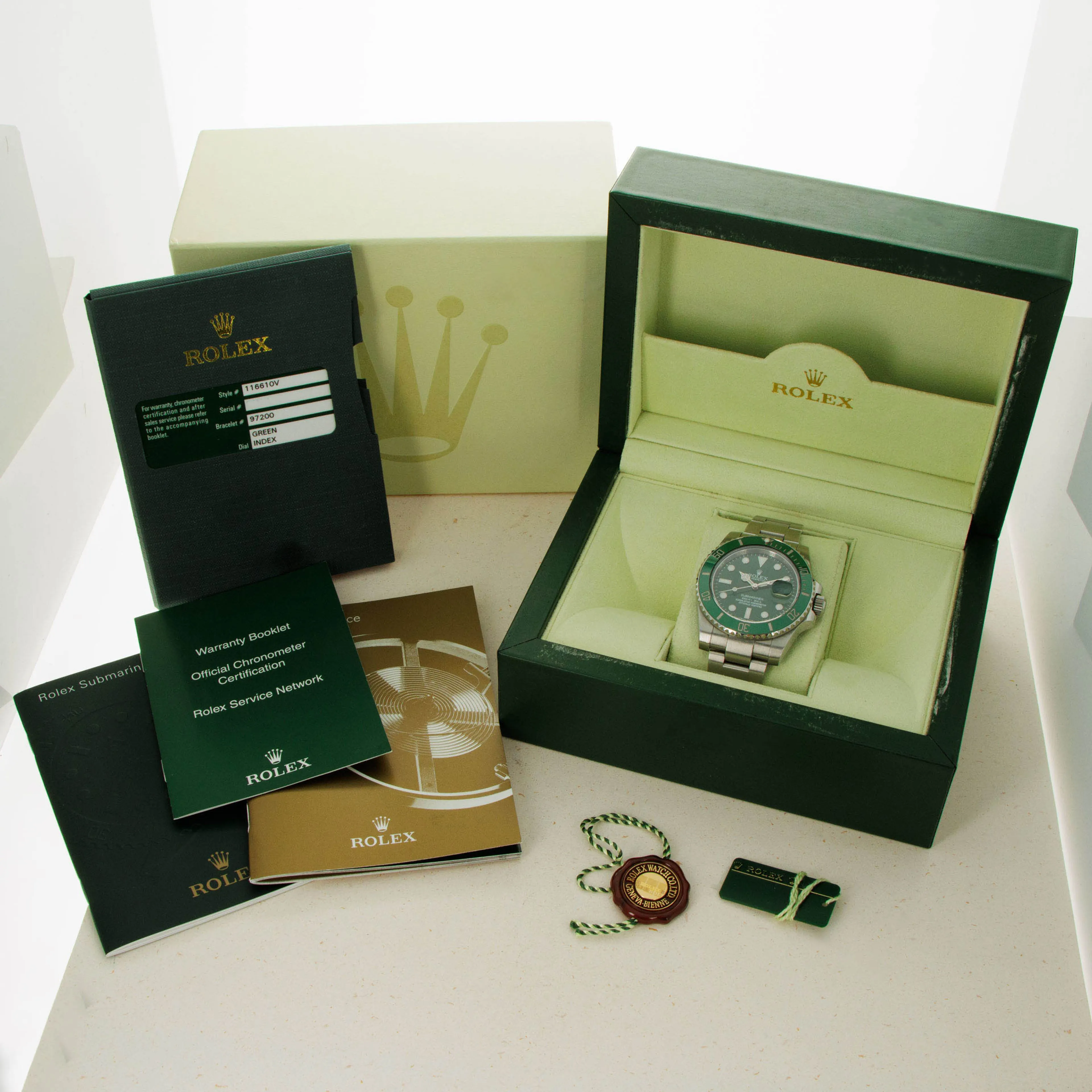 Rolex Submariner 116610LV 40mm Stainless steel Green 12