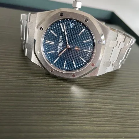 Audemars Piguet Royal Oak 16202ST.OO.1240ST.02 39mm Steel Blue