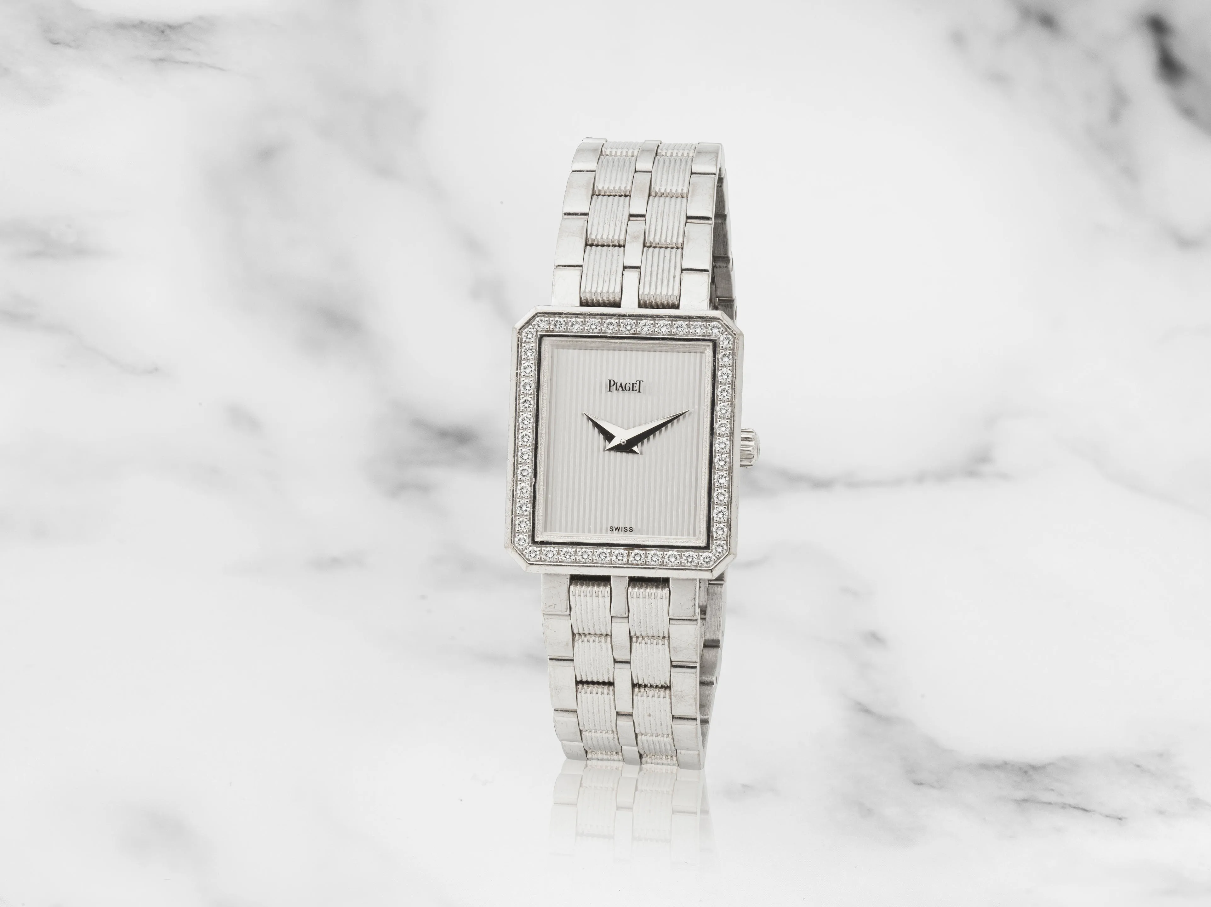 Piaget 5355 M601D 20mm White gold Silver