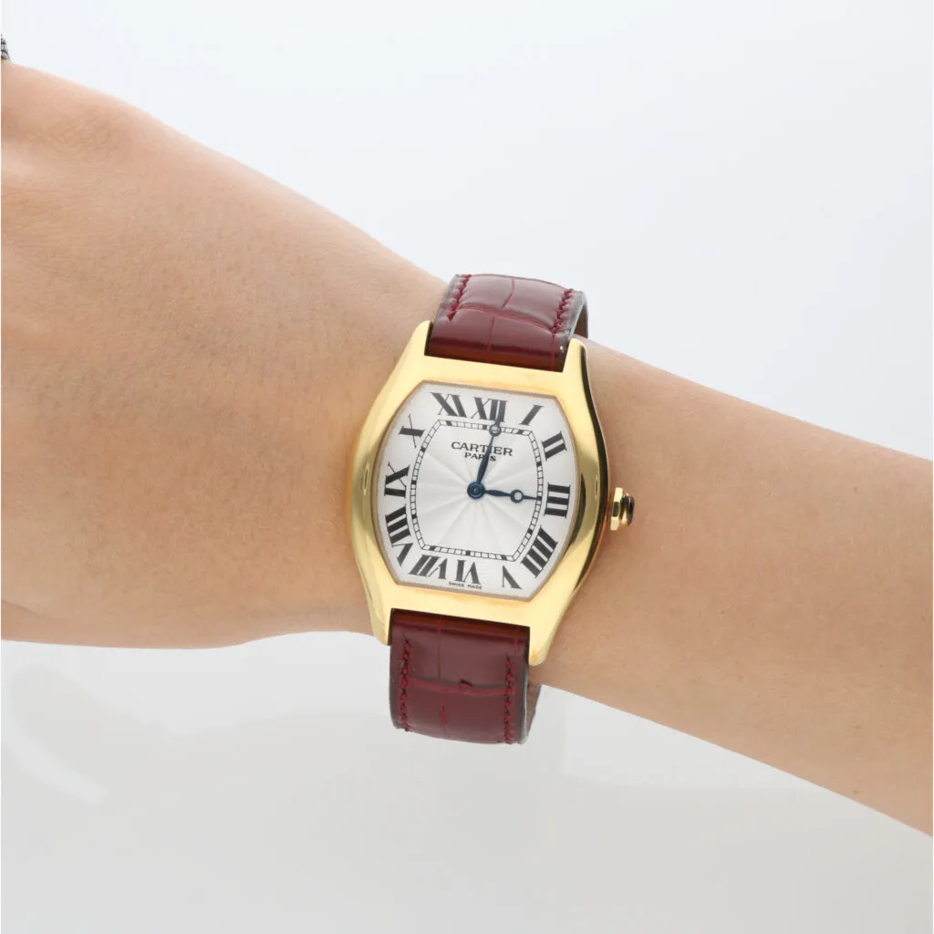 Cartier Tortue 2496C 34mm Yellow gold 9