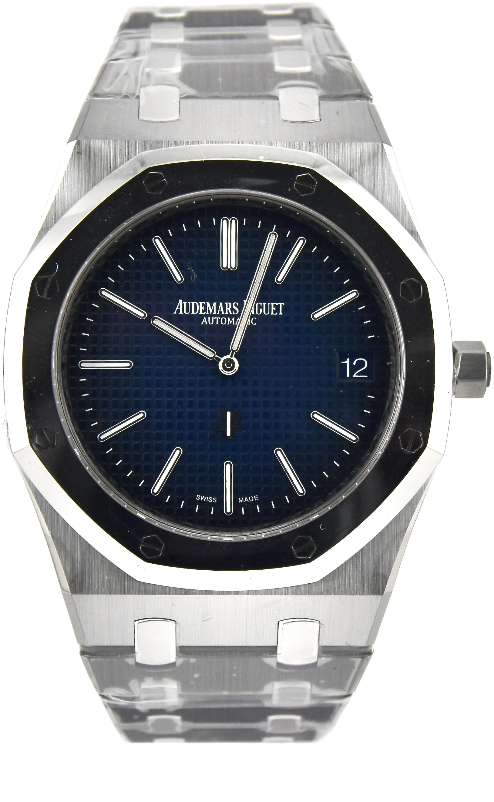 Audemars Piguet Royal Oak 15202IP.OO.1240IP.01 39mm Titanium Blue