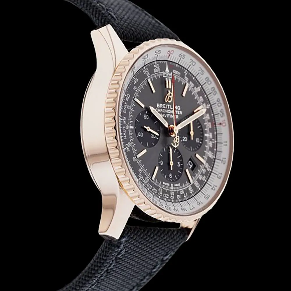 Breitling Navitimer 45mm Rose gold Black 3