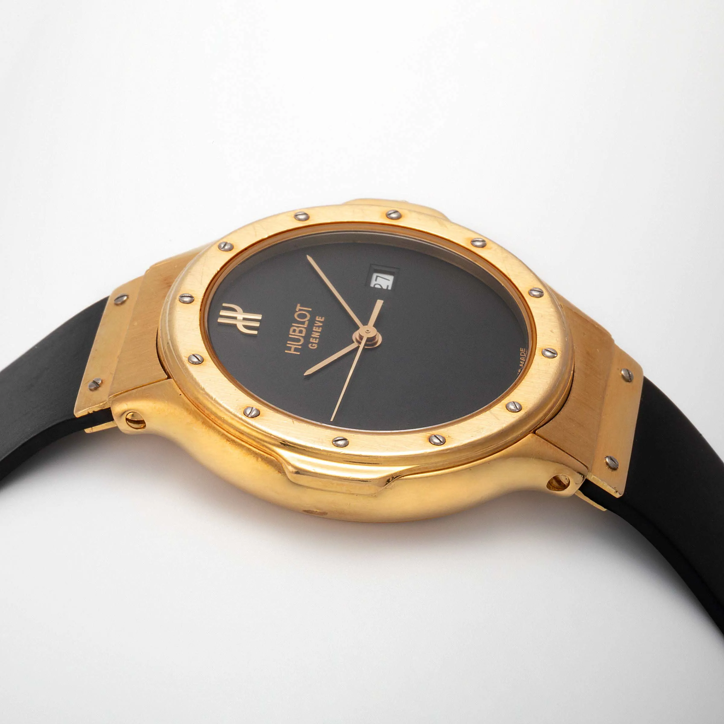 Hublot Classic 1391.3 27mm Yellow gold Black 4