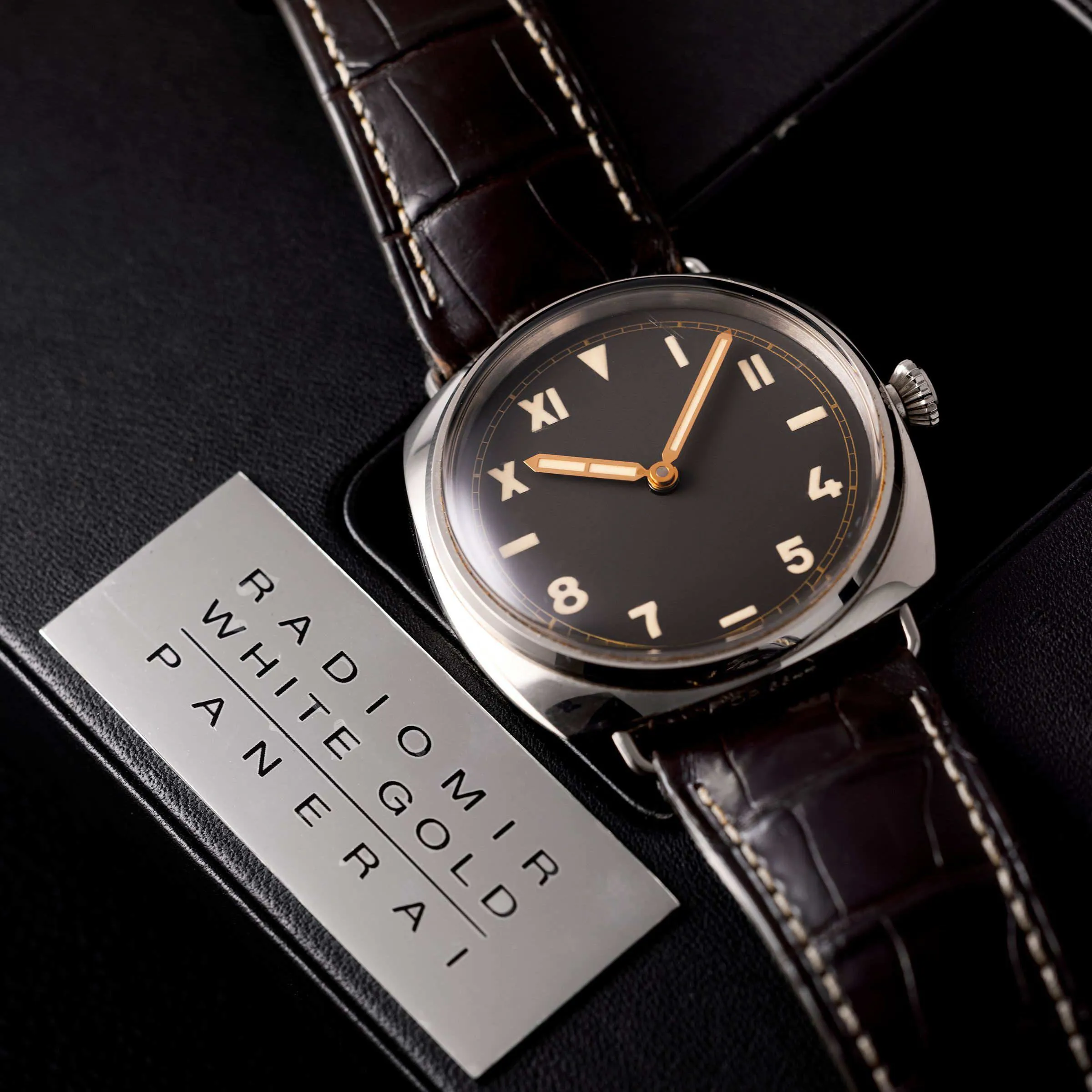 Panerai Special Editions PAM 00376 47mm White gold Black 5