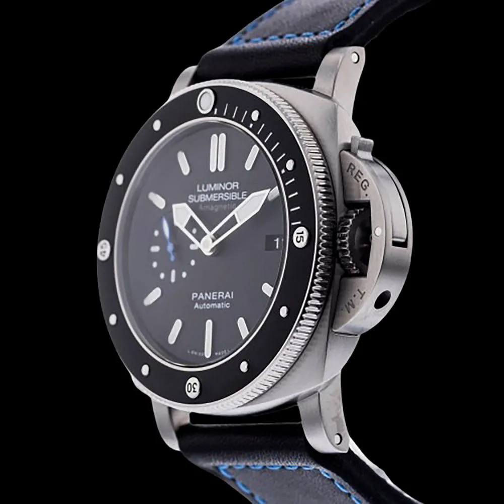 Panerai Submersible 47mm Titanium Black 1