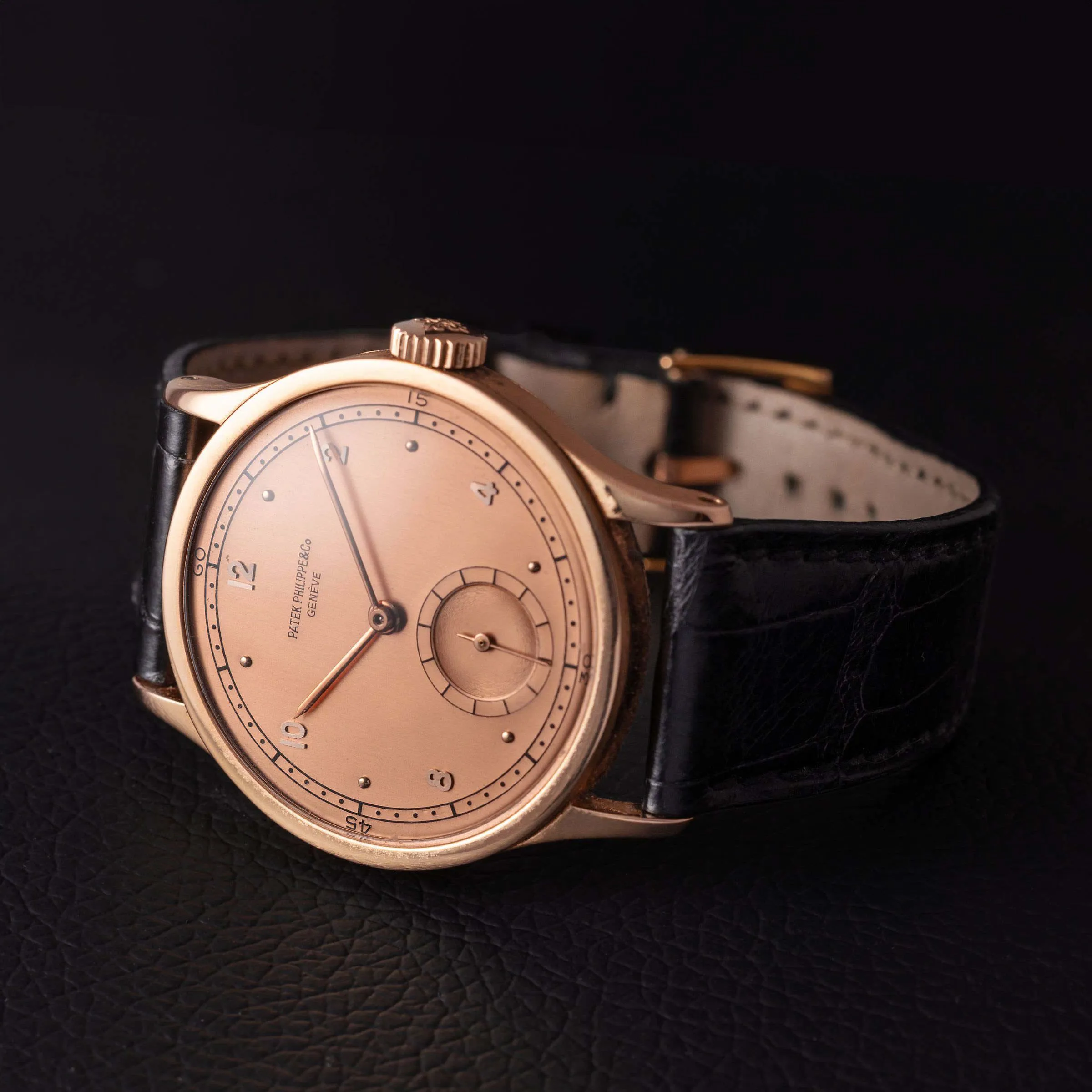 Patek Philippe Calatrava 570 35mm Rose gold Rose 9