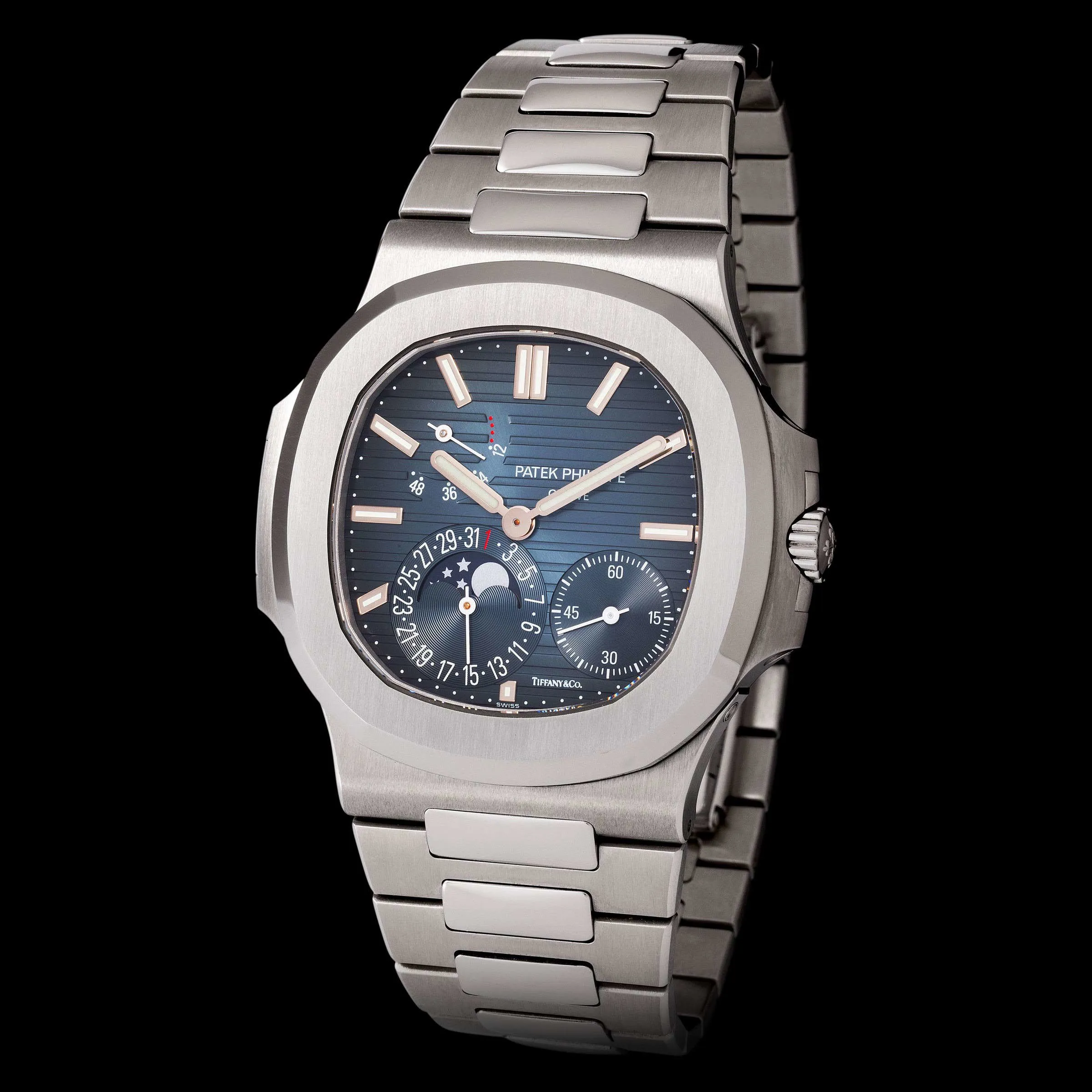 Patek Philippe Nautilus 5712/1A 40mm Stainless steel Blue