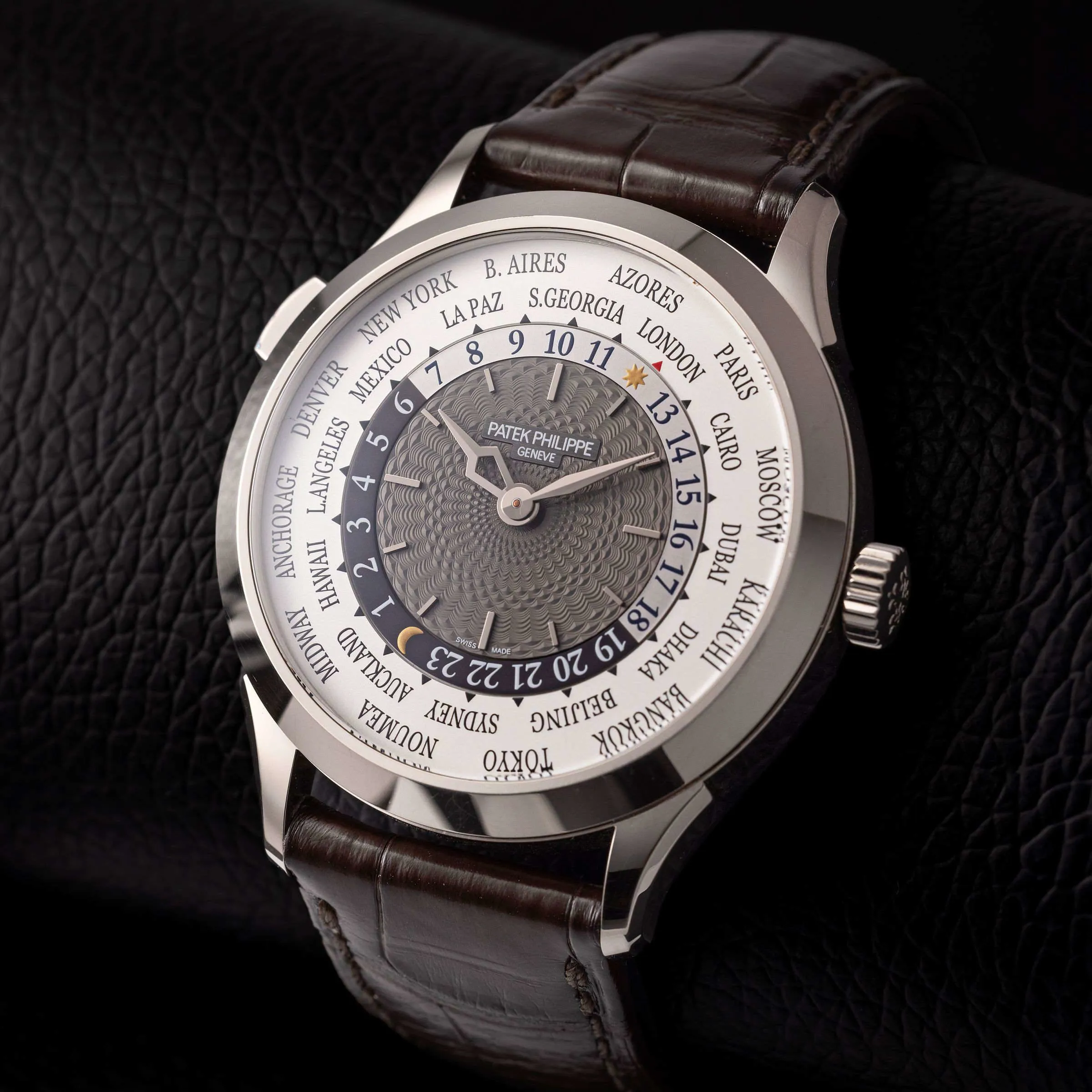 Patek Philippe World Time 5230G-014 38.5mm White gold White 6