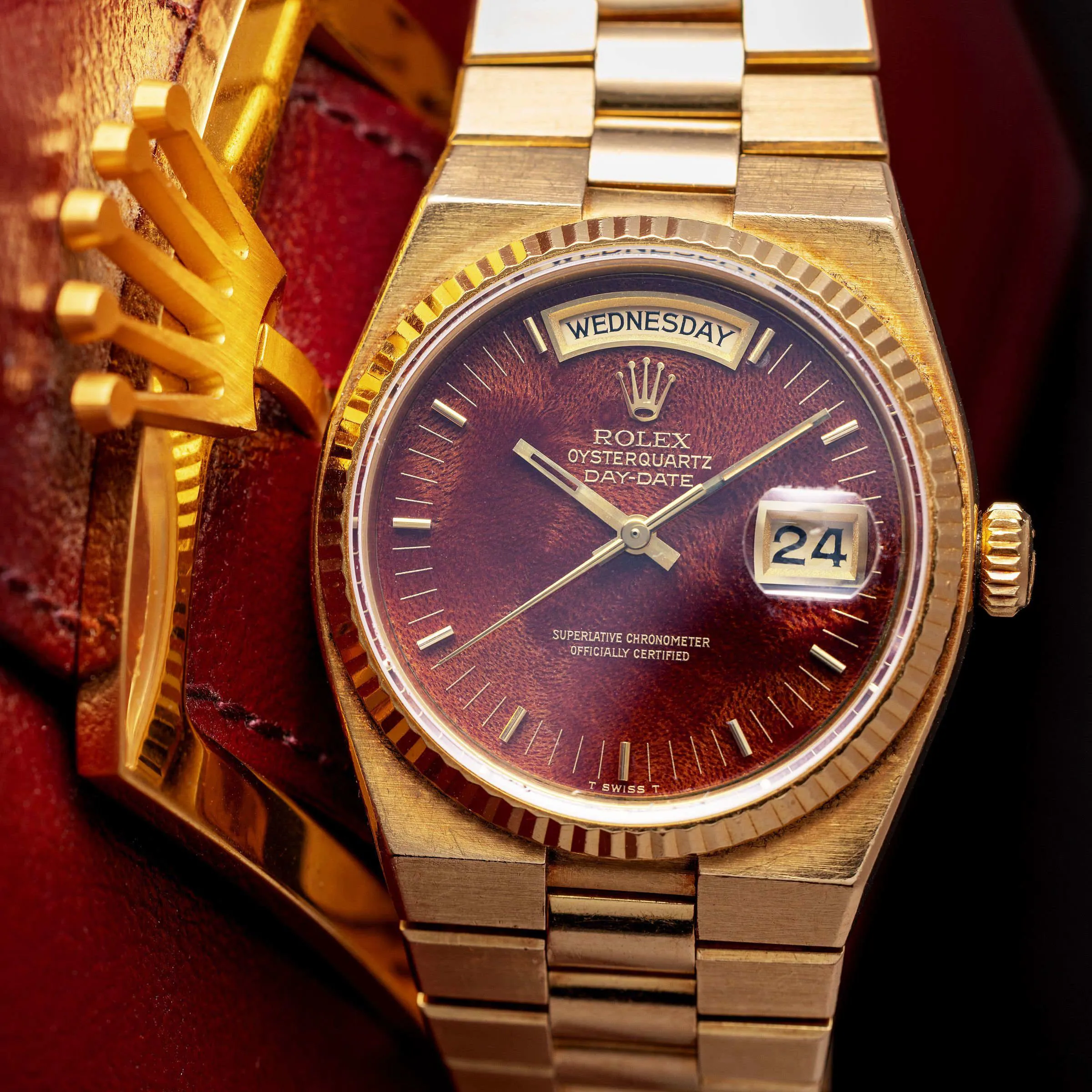 Rolex Day-Date Oysterquartz 19018 36mm Yellow gold Brown 4