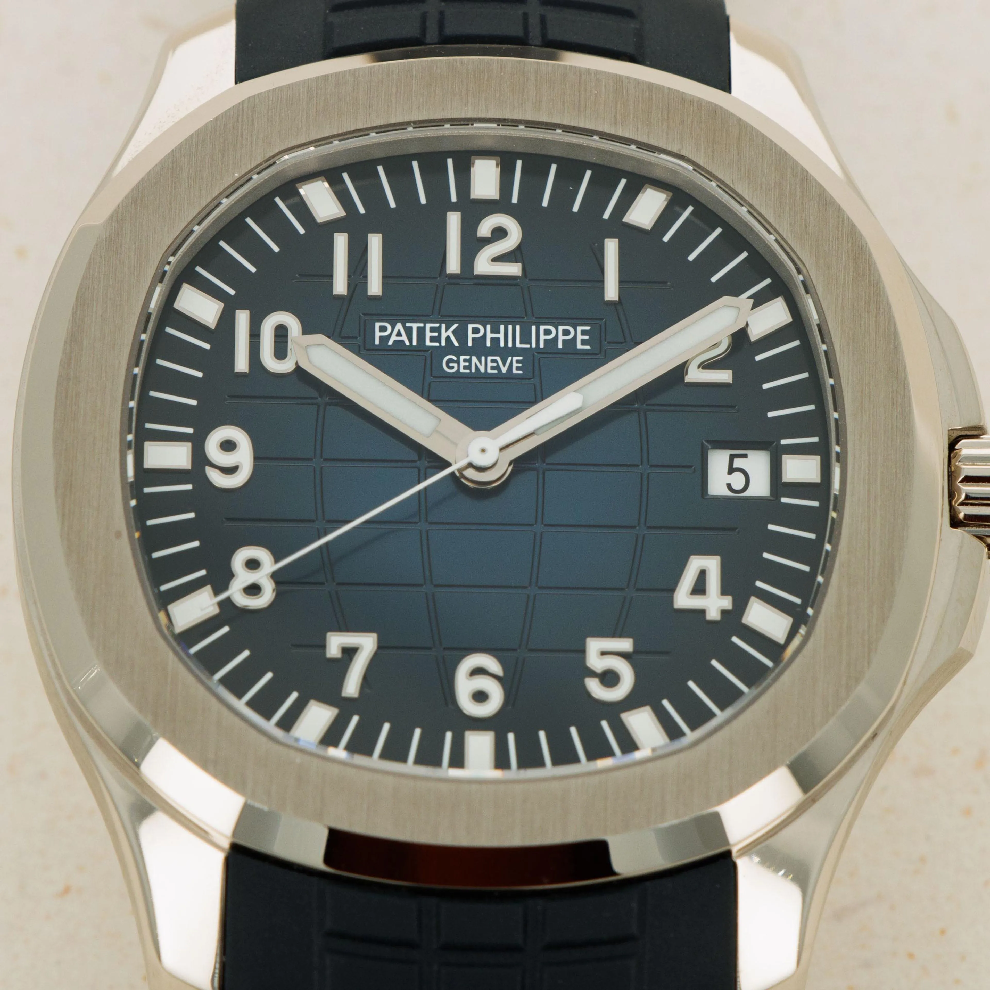 Patek Philippe Aquanaut 5168G-001 42mm White gold Blue 10