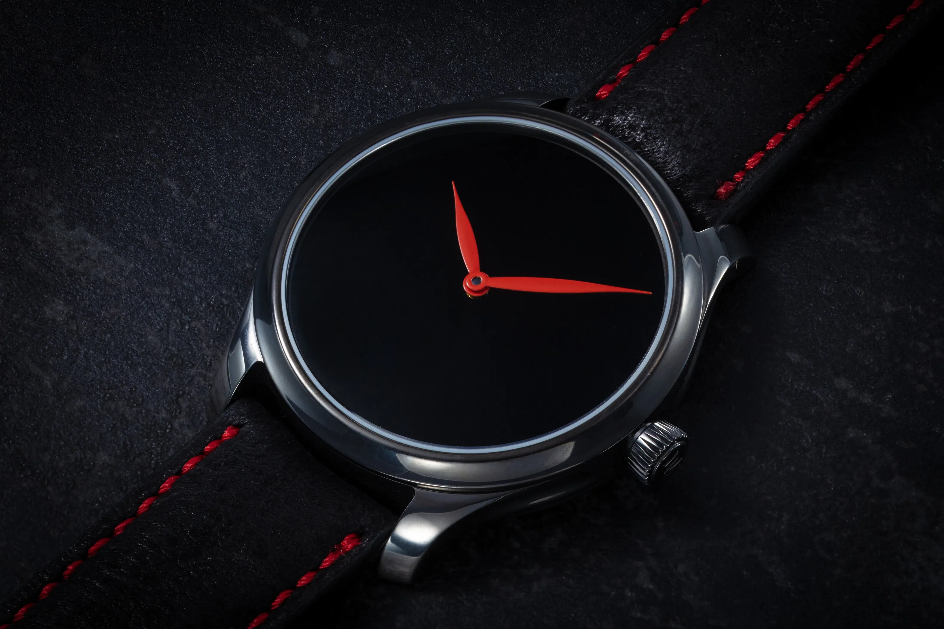 H. Moser & Cie. EL DIABLO 40mm Stainless steel and PVD Black