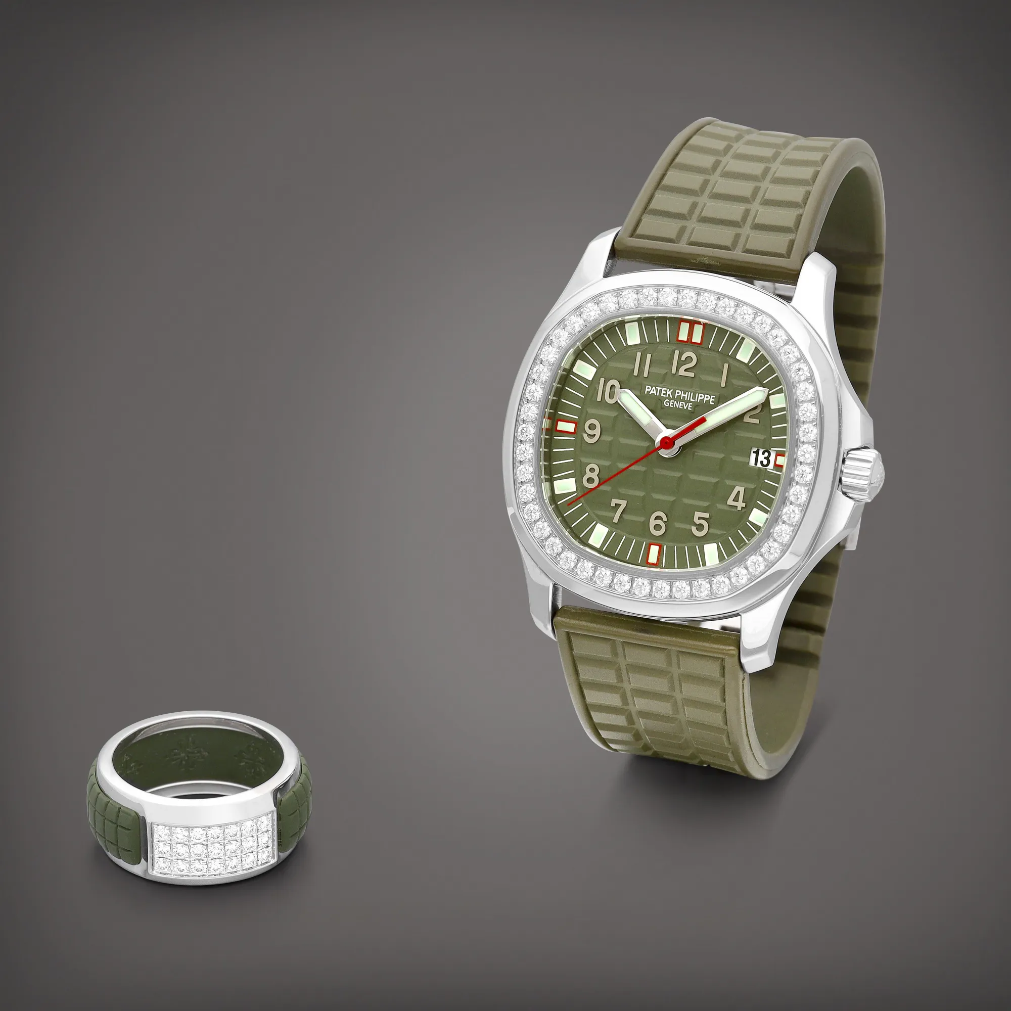 Patek Philippe Aquanaut 5067 35mm Stainless steel Green