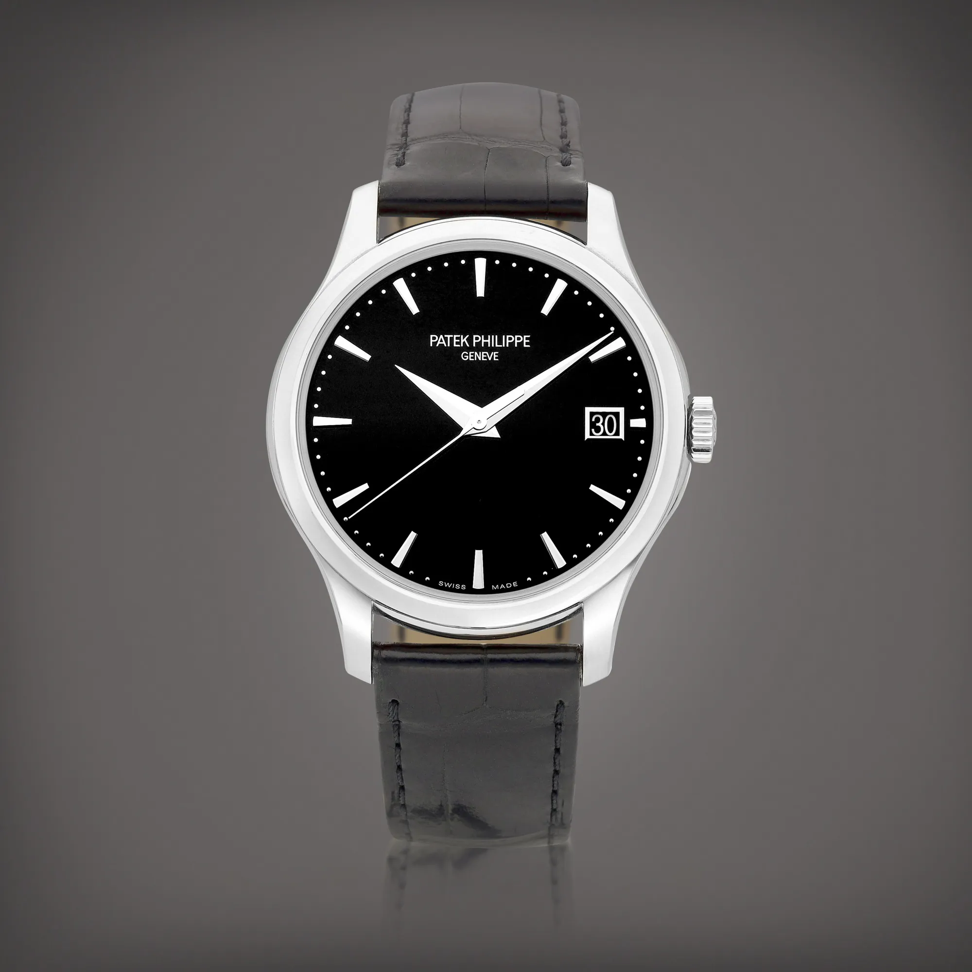 Patek Philippe Calatrava 5227 38mm White gold Black