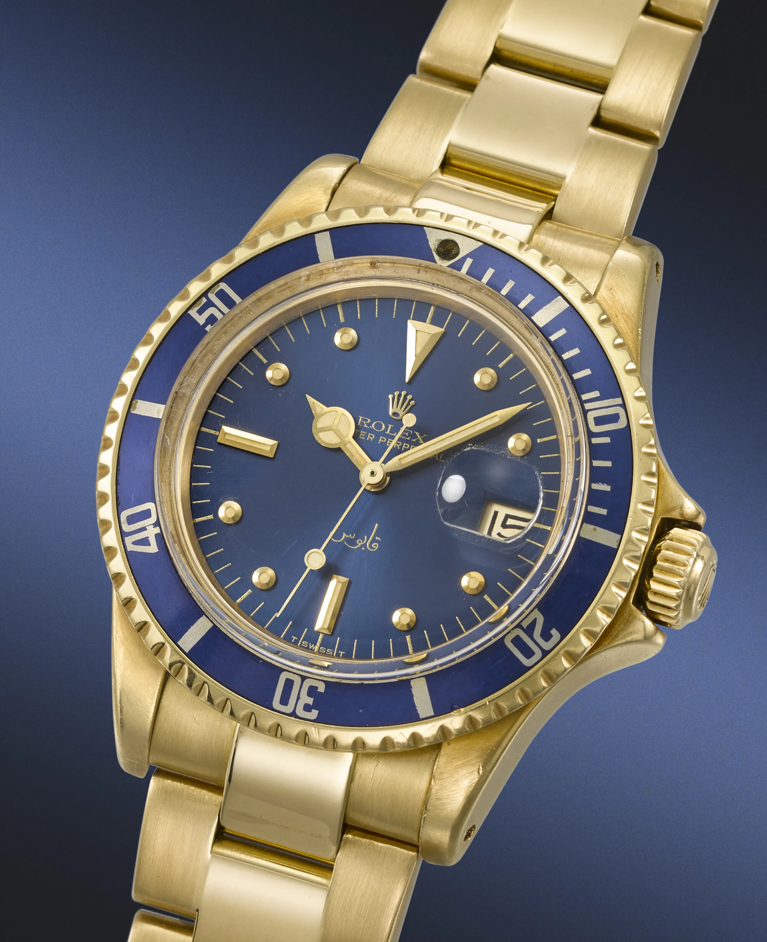 Rolex Submariner 1680 39mm Yellow gold Blue 1