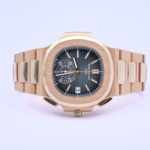 Patek Philippe Nautilus 5980/1R-001 40.5mm Rose gold Black