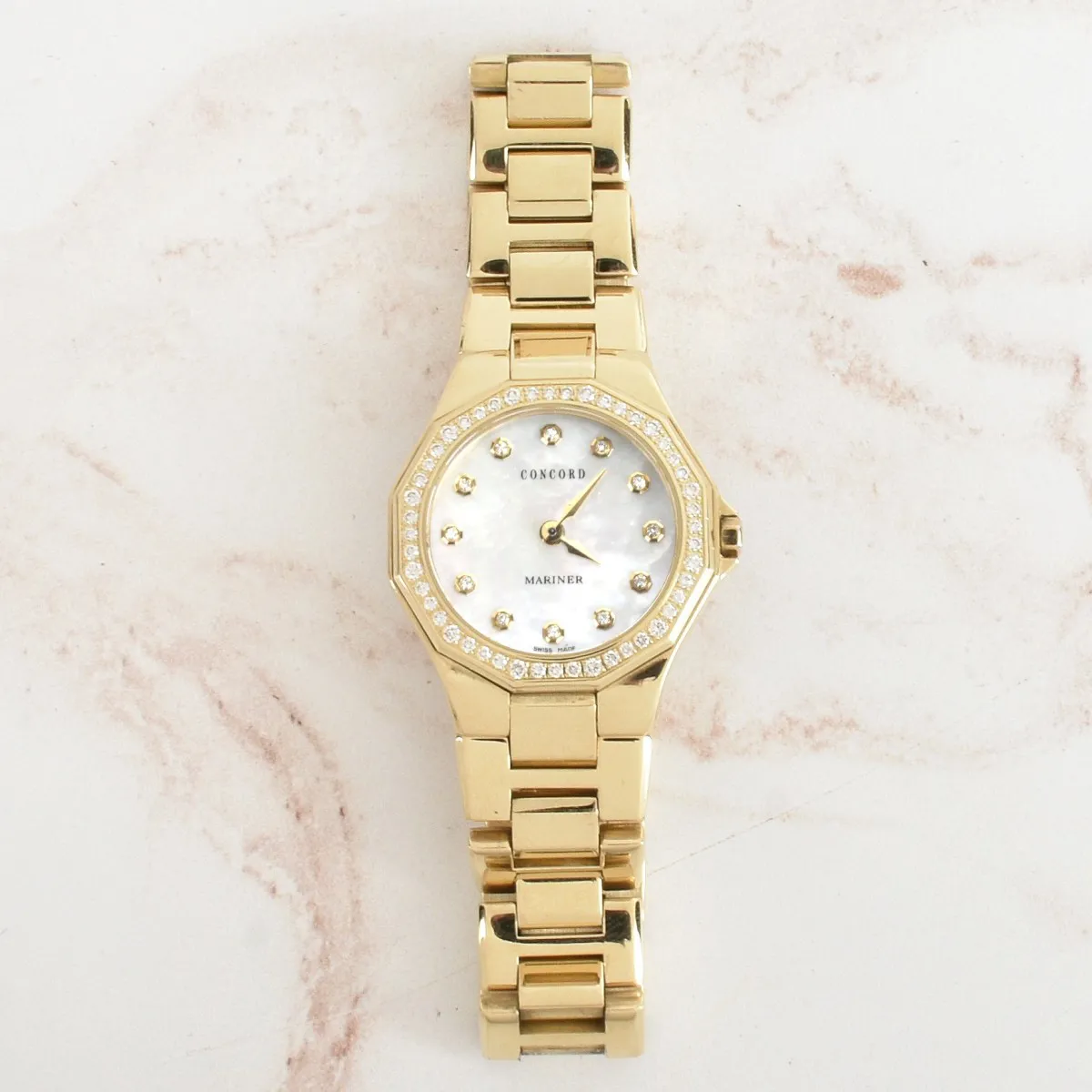 Concord Mariner 26mm Yellow gold Mother-of-pearl