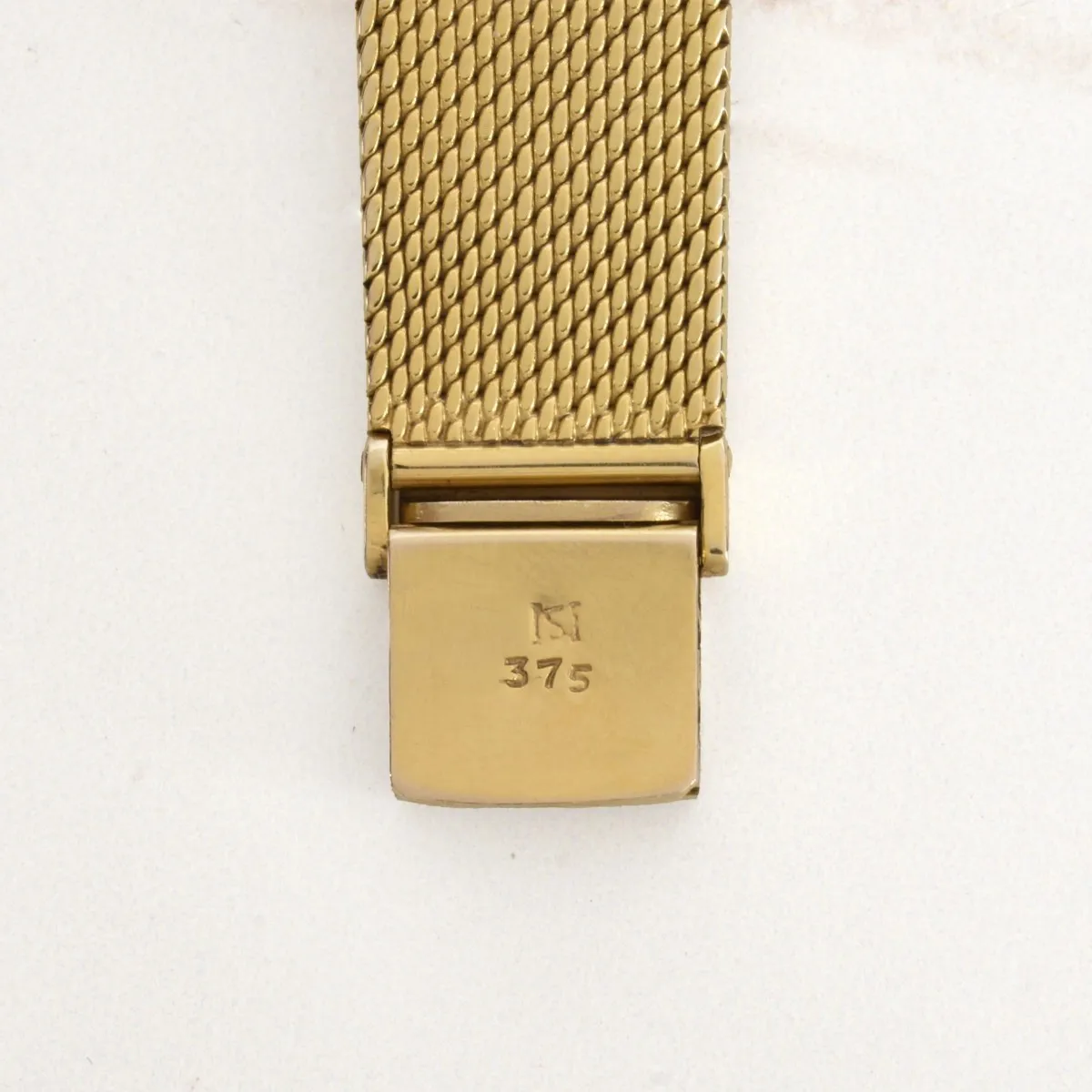 Rolex Cellini 4083 32mm Yellow gold Red 3