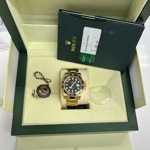 Rolex GMT-Master II 116718LN 40mm Yellow gold Black