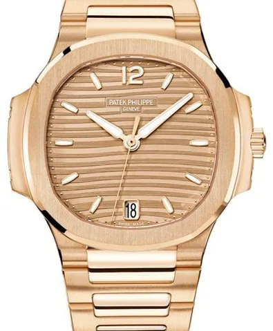 Patek Philippe Nautilus 7118/1R-010 35mm Rose gold Brown