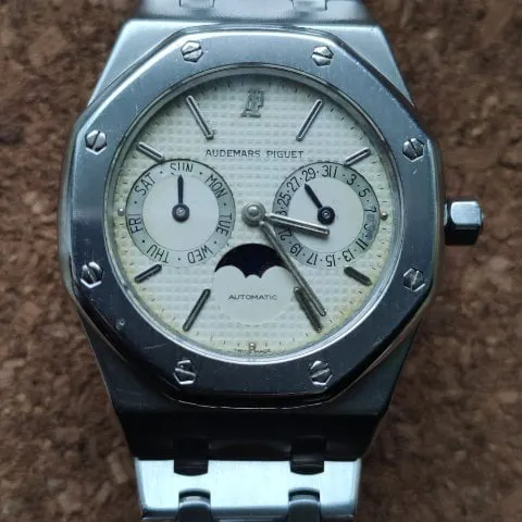 Audemars Piguet Royal Oak 25594ST 36mm Stainless steel White