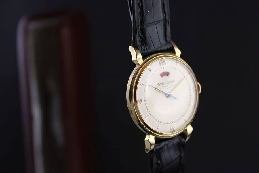 Jaeger-LeCoultre Power reserve 33.5mm Yellow gold Cream