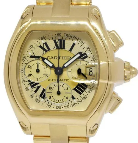 Cartier Roadster 2619 43mm Yellow gold Champagne