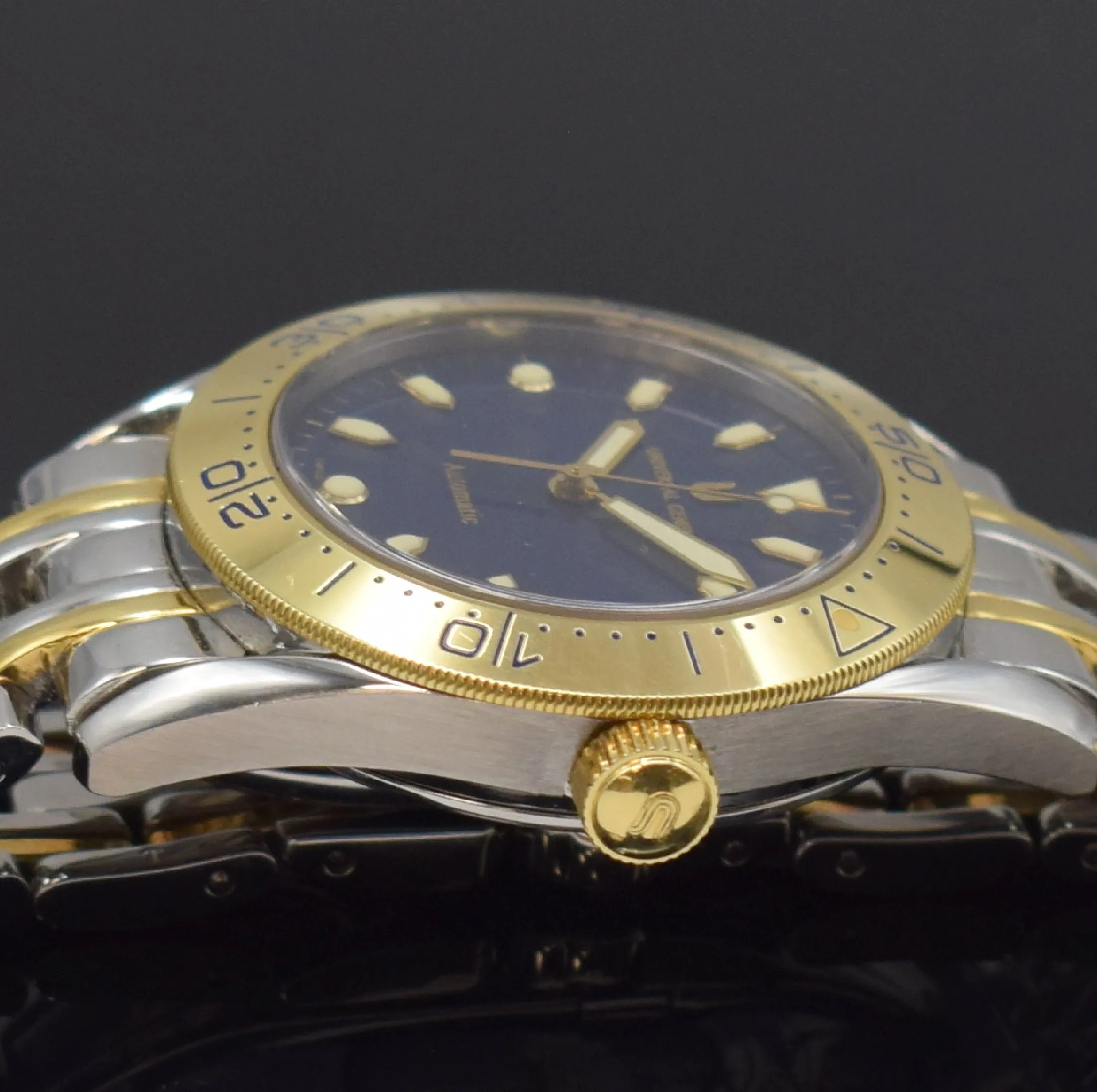 Universal Genève 271.175 35.5mm Yellow gold and Stainless steel Blue 3