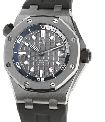 Audemars Piguet Royal Oak Offshore Diver 15720ST.OO.A009CA.01 42mm Stainless steel Gray