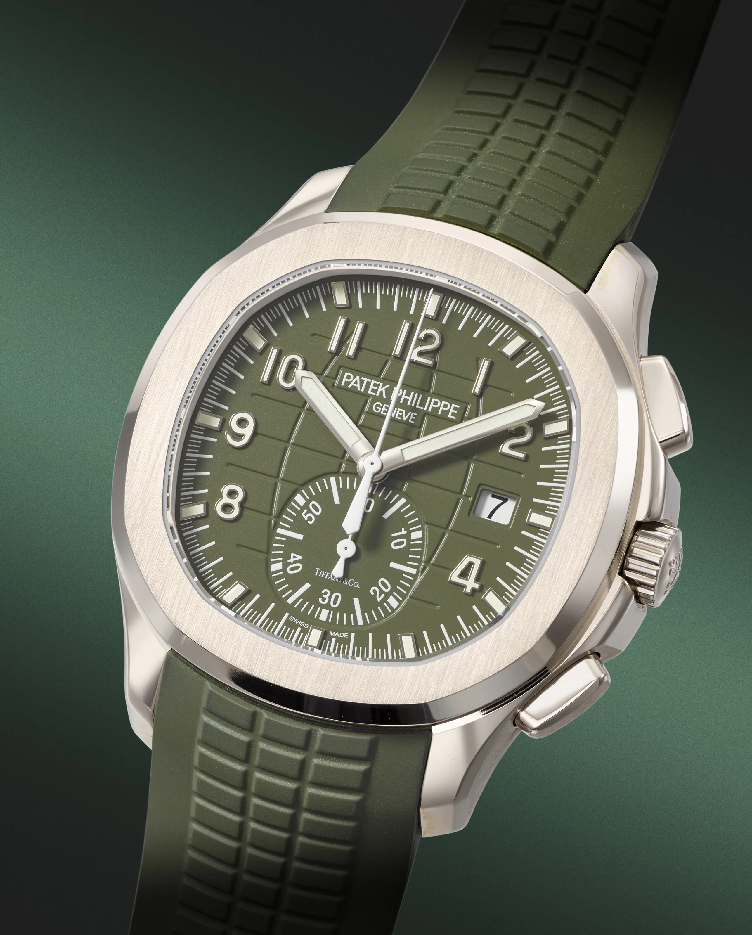 Patek Philippe Aquanaut 5968G-010 42mm White gold Green 1