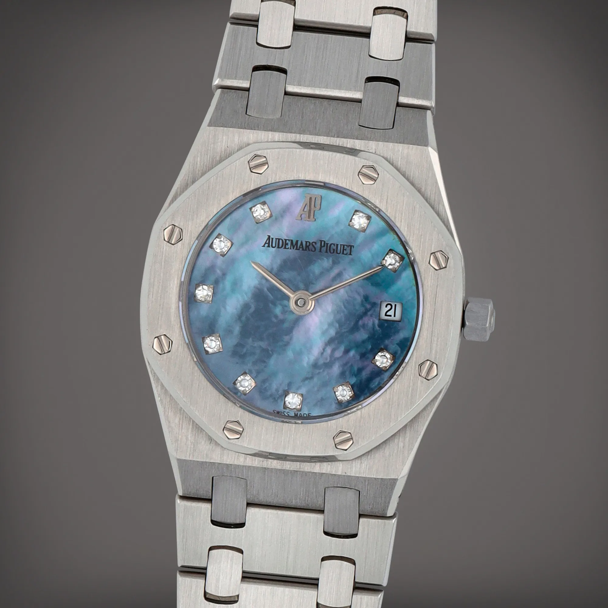 Audemars Piguet Royal Oak 66270ST.OO.0722ST.10 24.5mm Stainless steel Mother-of-pearl