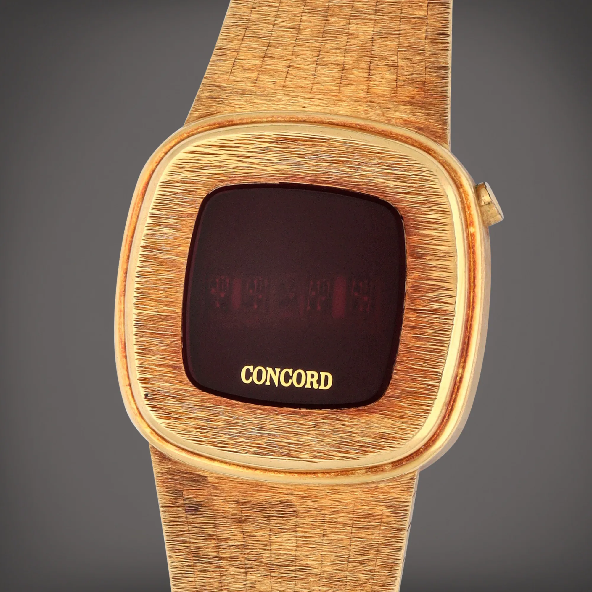 Concord 31mm Yellow gold Black