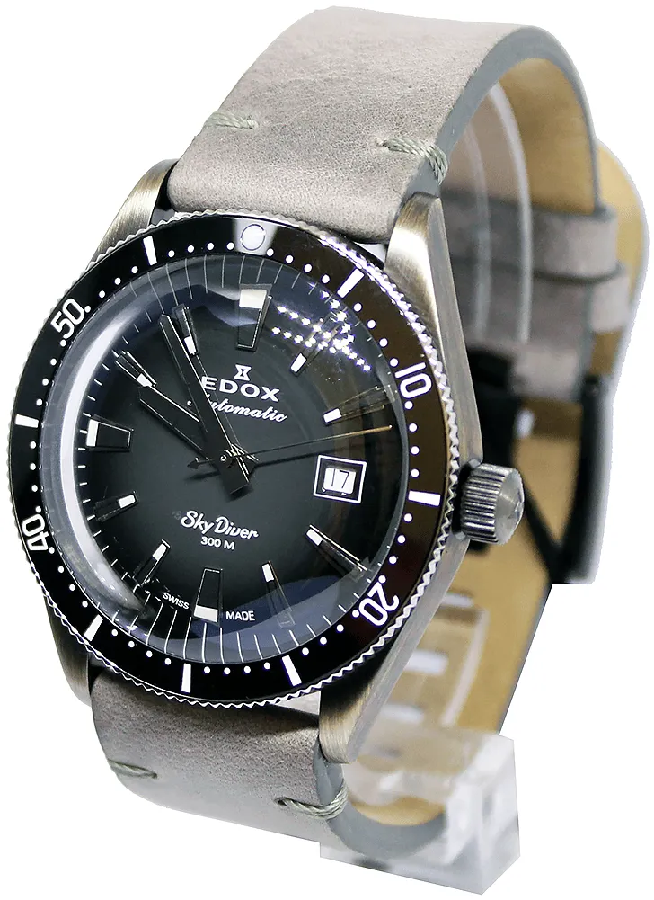 Edox Skydiver 80126 3VIN GDN 42mm 1