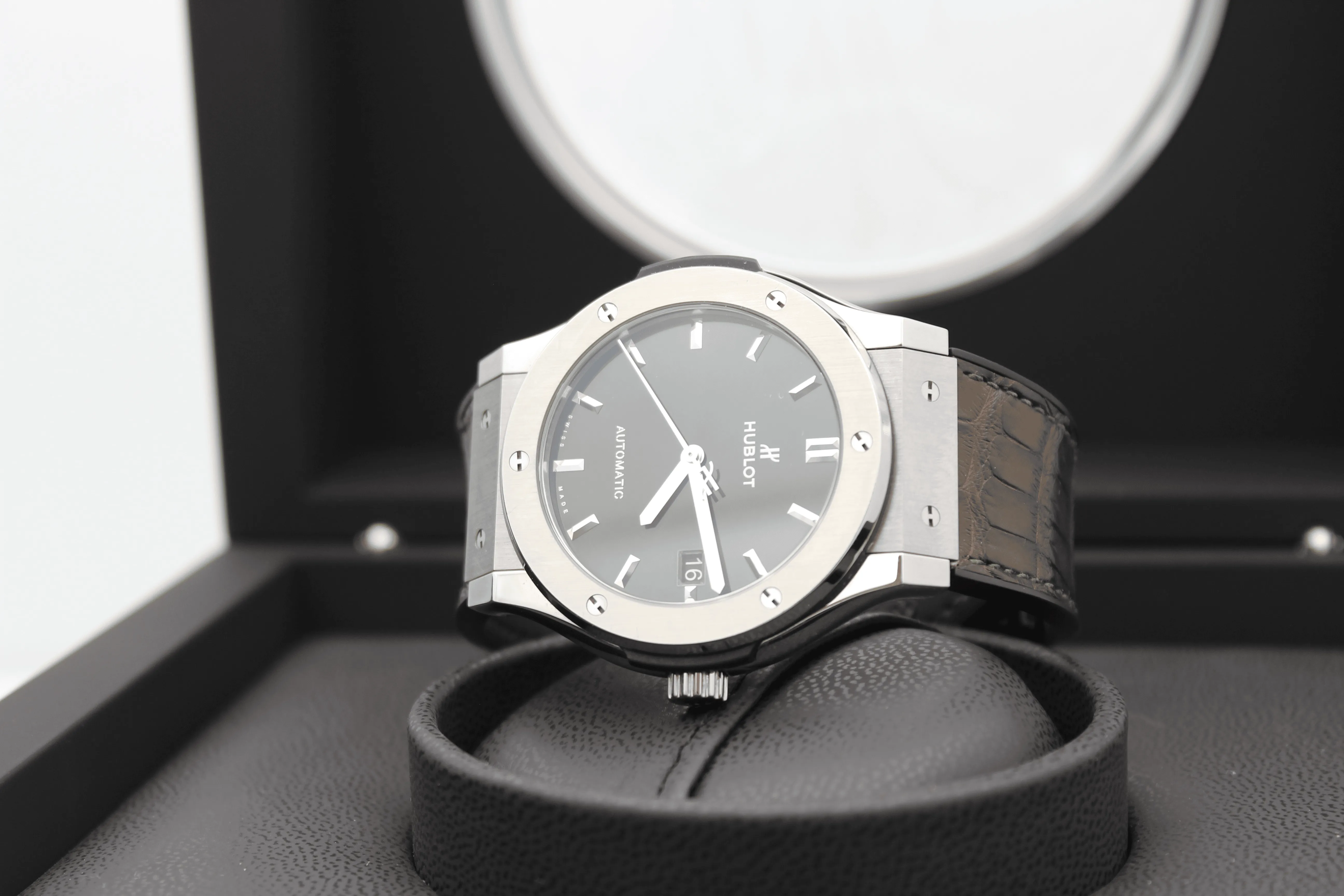 Hublot Classic Fusion 511.NX.8970.LR 45mm Titanium 5