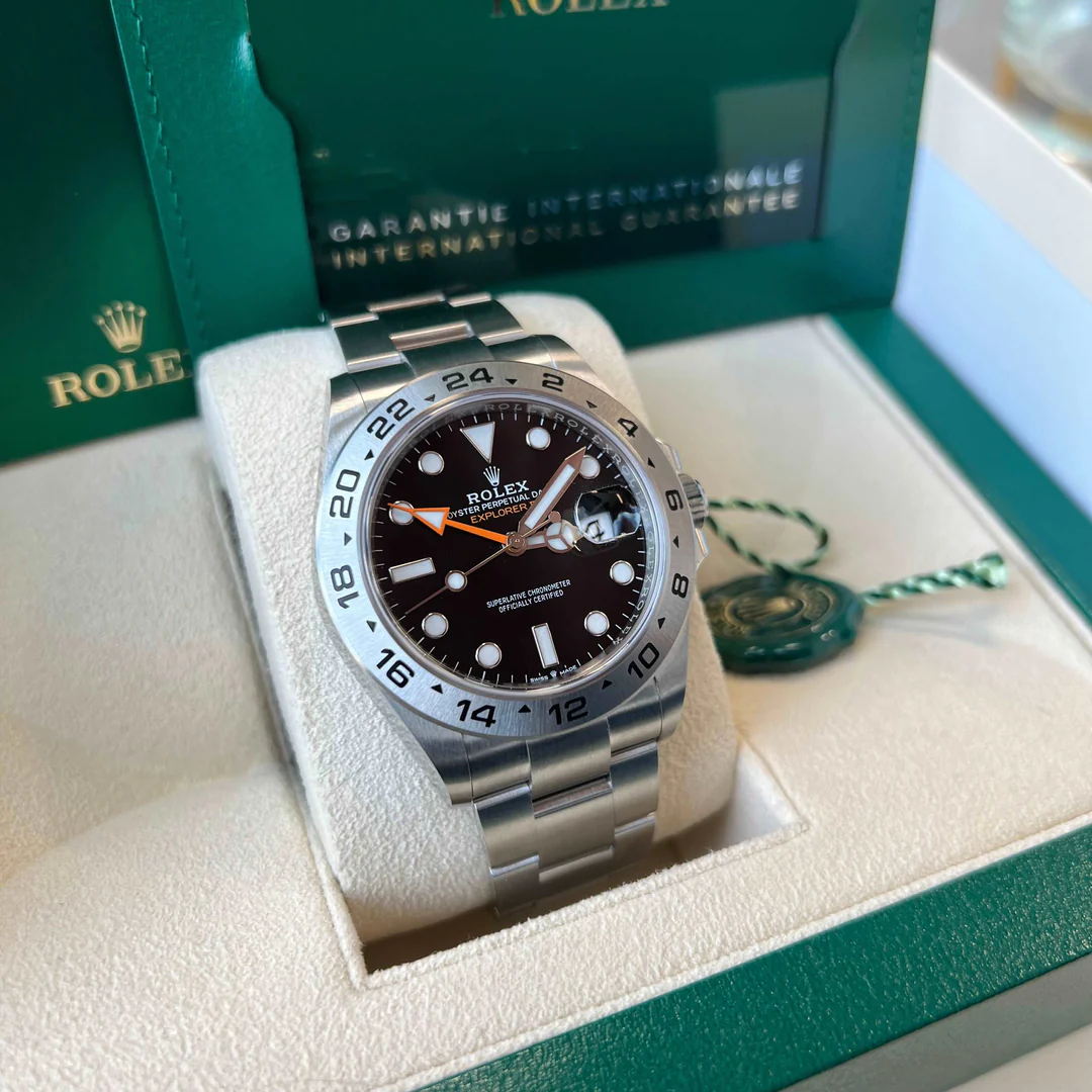 Rolex Explorer II 226570 40mm Stainless steel Black 2