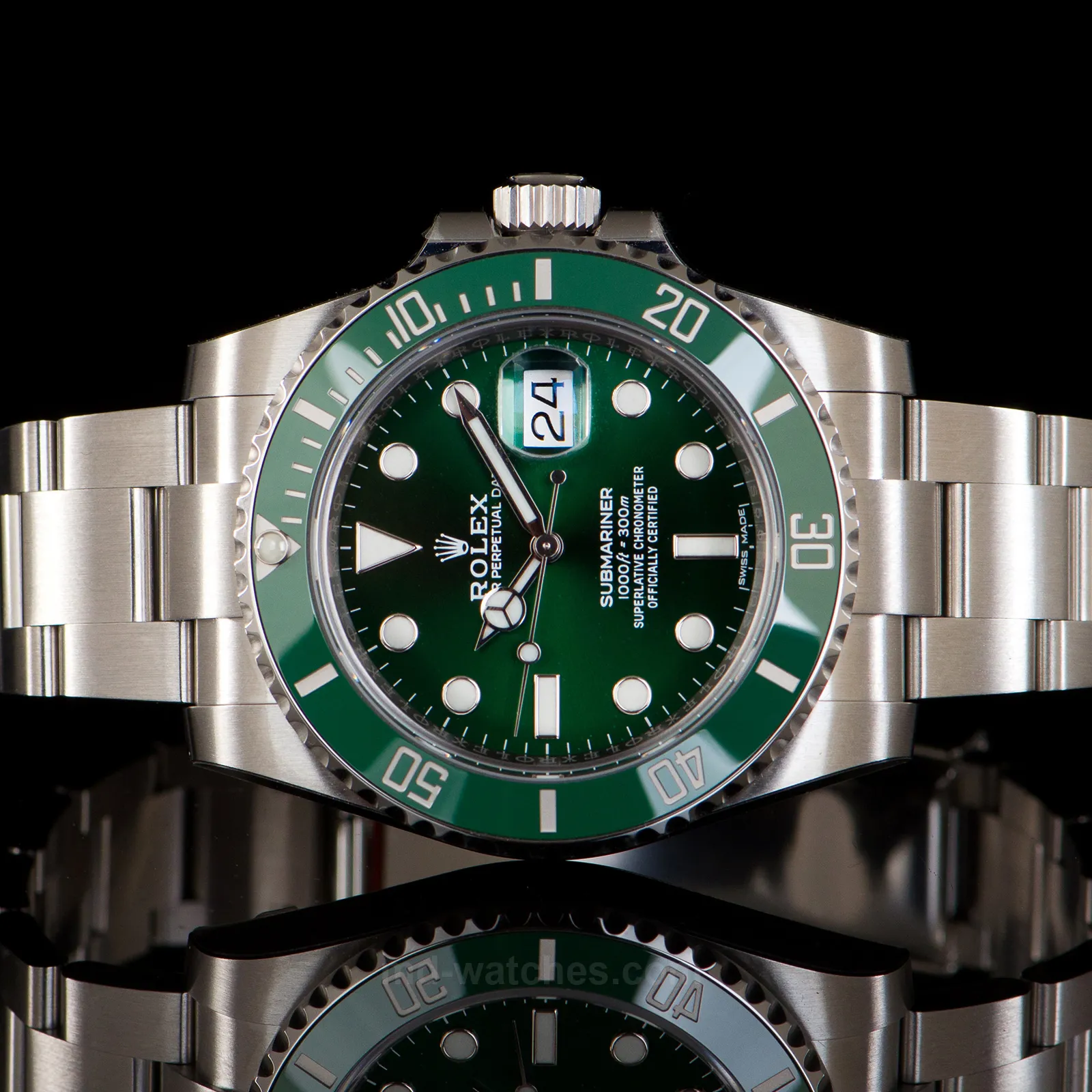 Rolex Submariner 116610LV 40mm Stainless steel Green