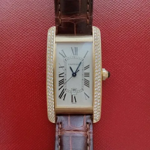 Cartier Tank Américaine 1725 41mm Yellow gold White