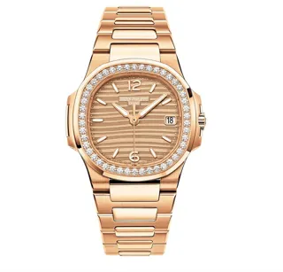 Patek Philippe Nautilus 7010/1R-012 Rose gold