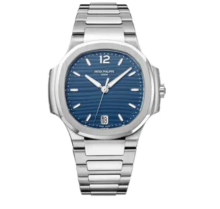 Patek Philippe Nautilus 7118/1A-001 Stainless steel Blue