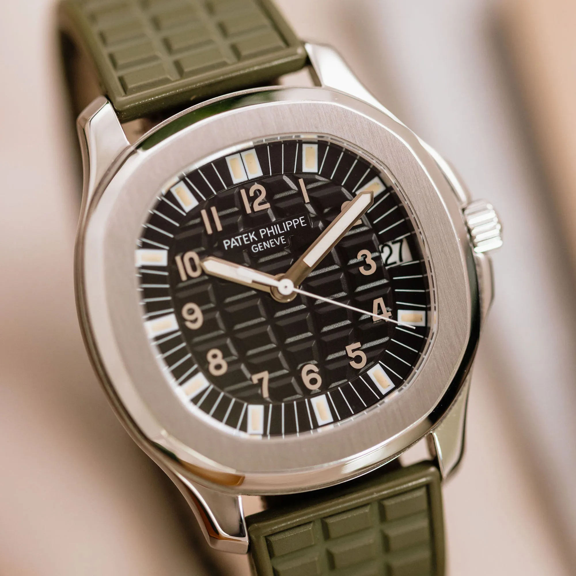 Patek Philippe Aquanaut 5065A-001 38mm Stainless steel Tritium dial 10