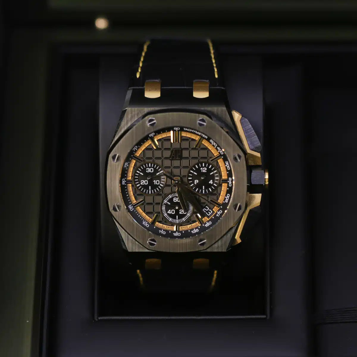 Audemars Piguet Royal Oak Offshore 26420CE.OO.A127CR.01 43mm Ceramic Black 1