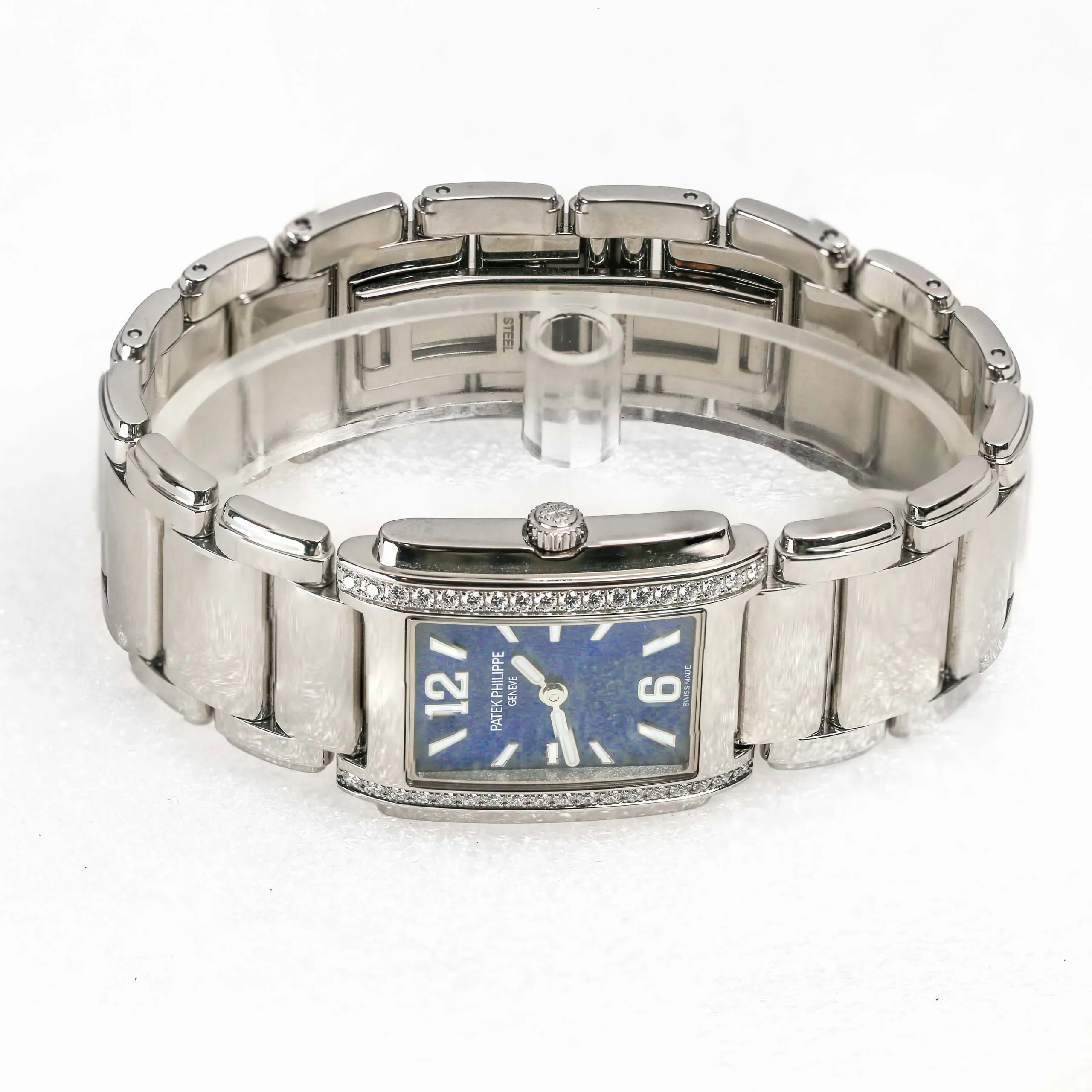 Patek Philippe Twenty~4 4910/1200A-001 25mm Stainless steel Blue 8