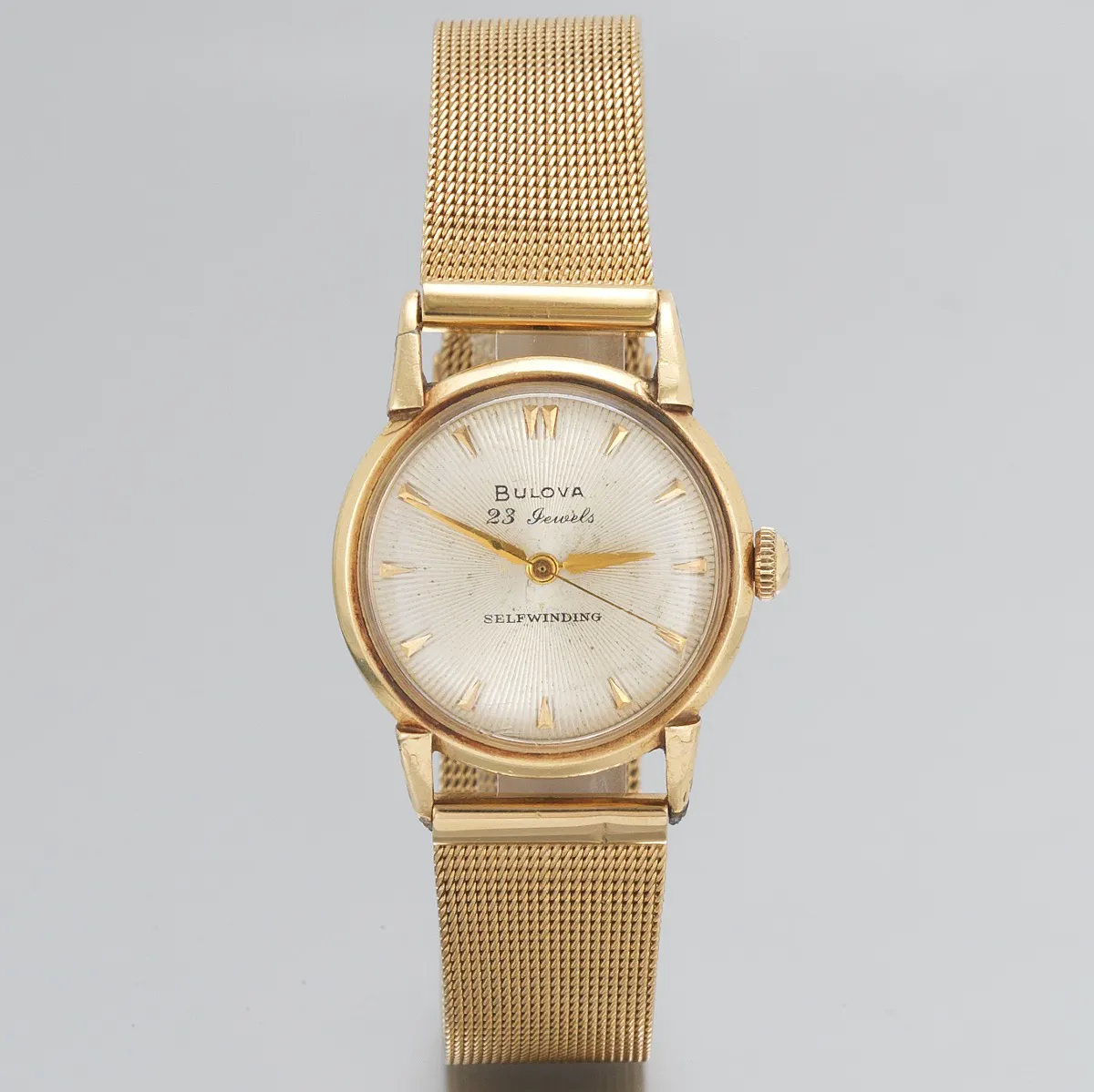 Bulova Bulova 32mm Yellow gold Silver