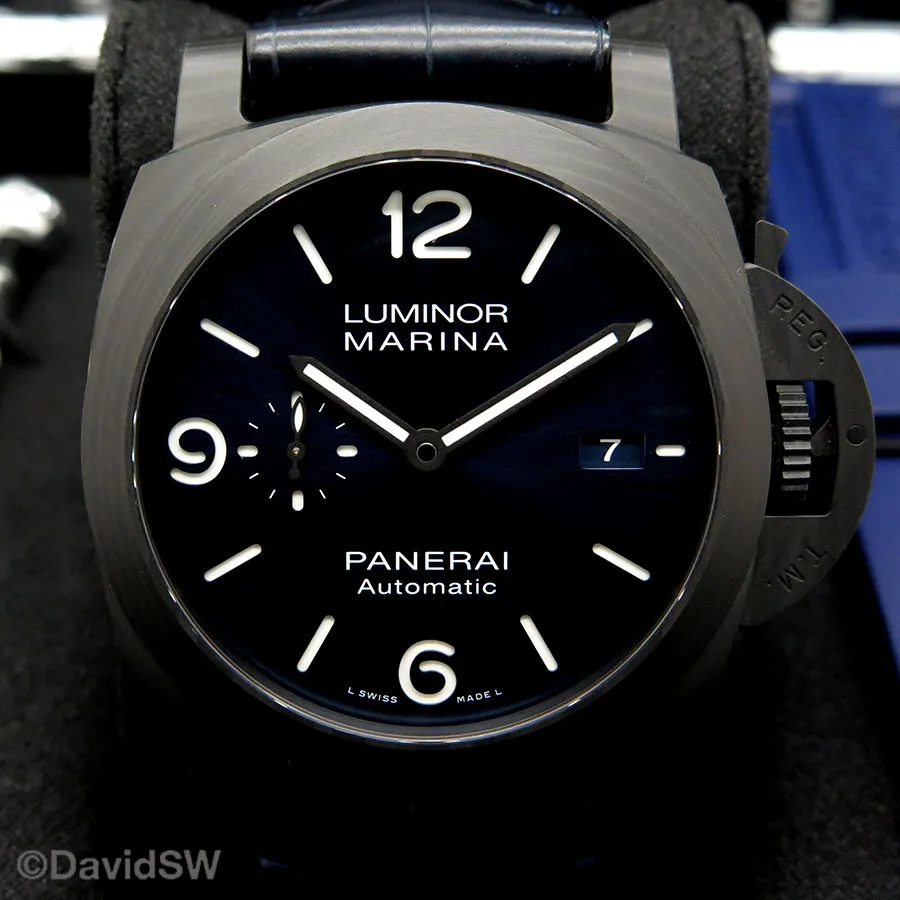 Panerai Luminor Marina PAM 1664 44mm Carbotech Blue 2