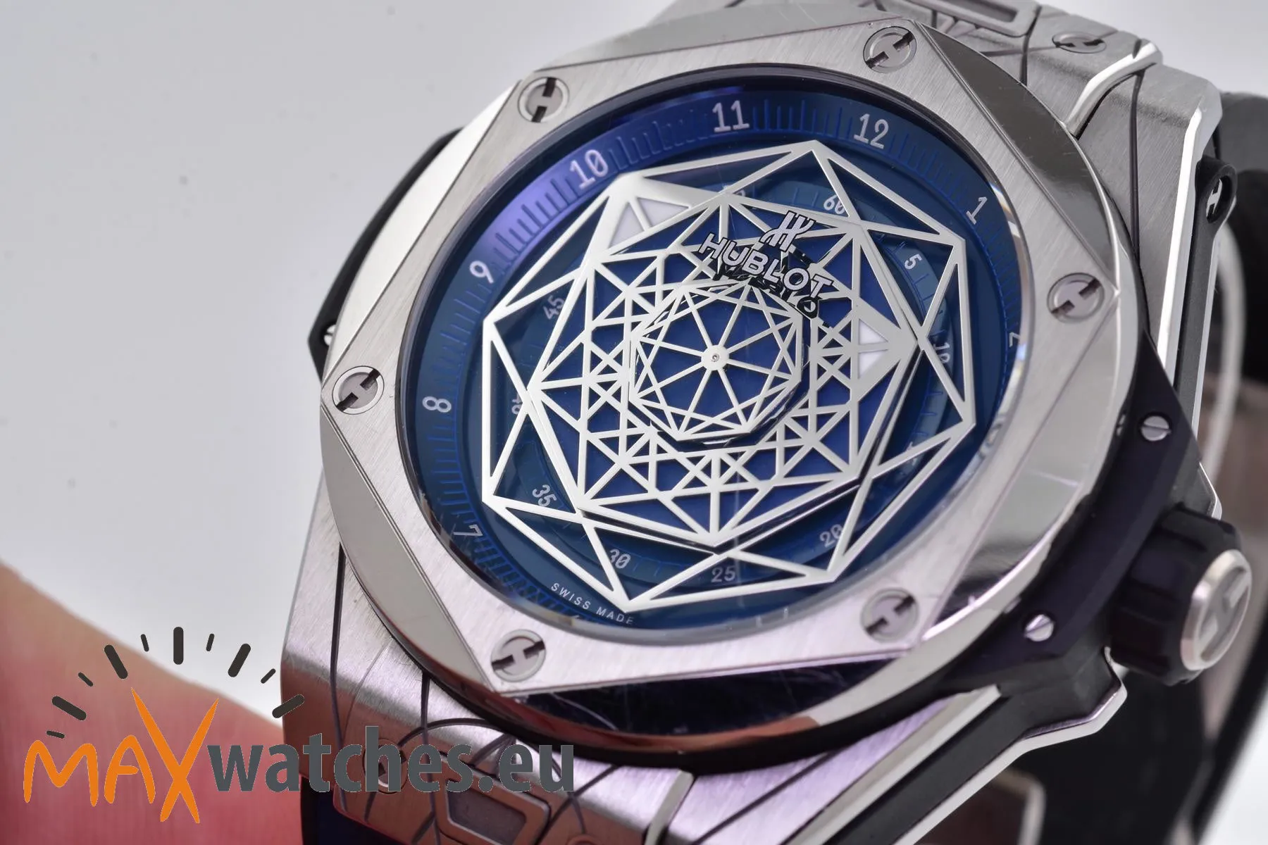 Hublot Big Bang Sang Bleu 415.NX.7179.VR.MXM18 45mm Titanium Blue 9