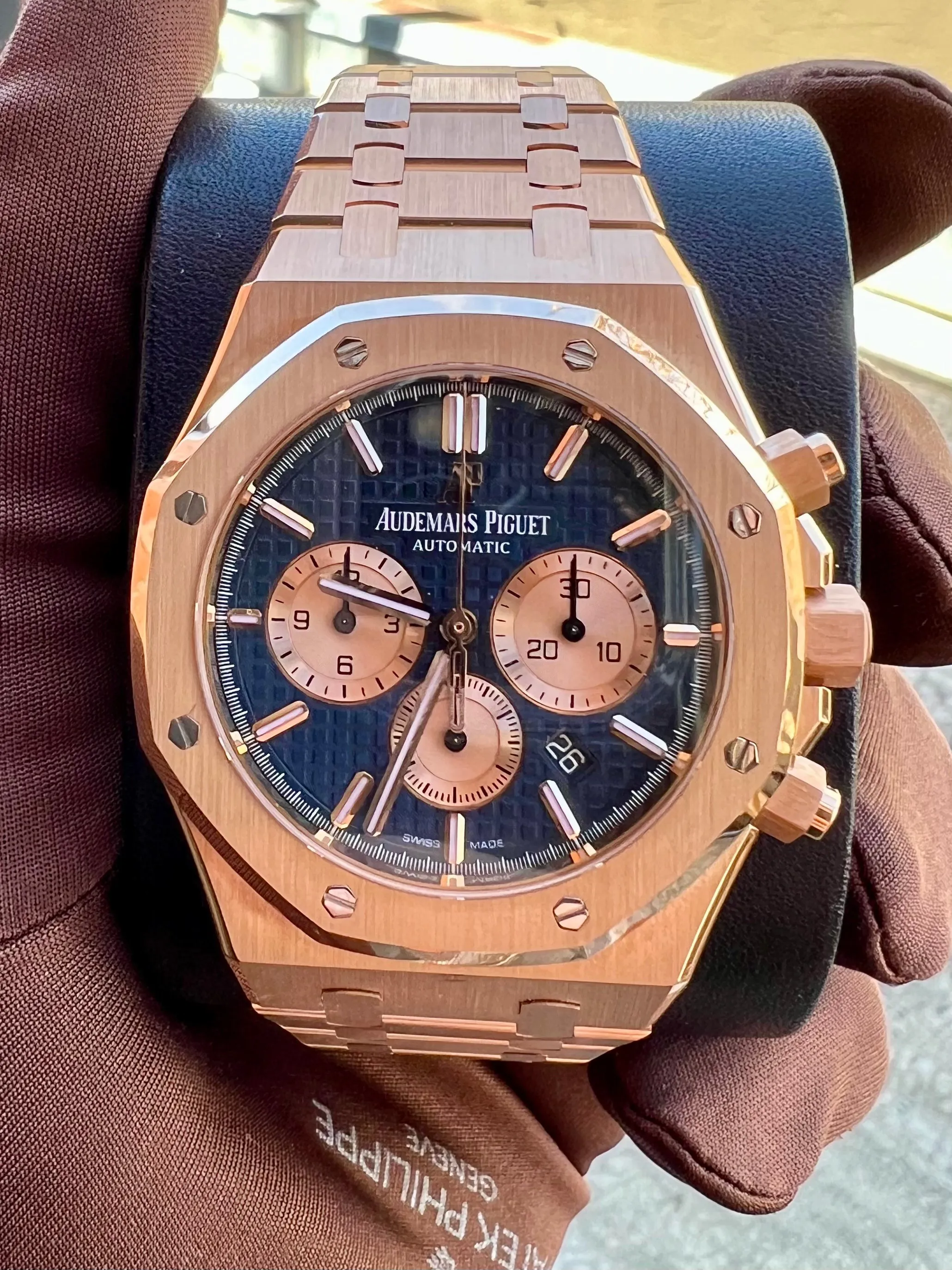 Audemars Piguet Royal Oak 26331OR Rose gold Blue