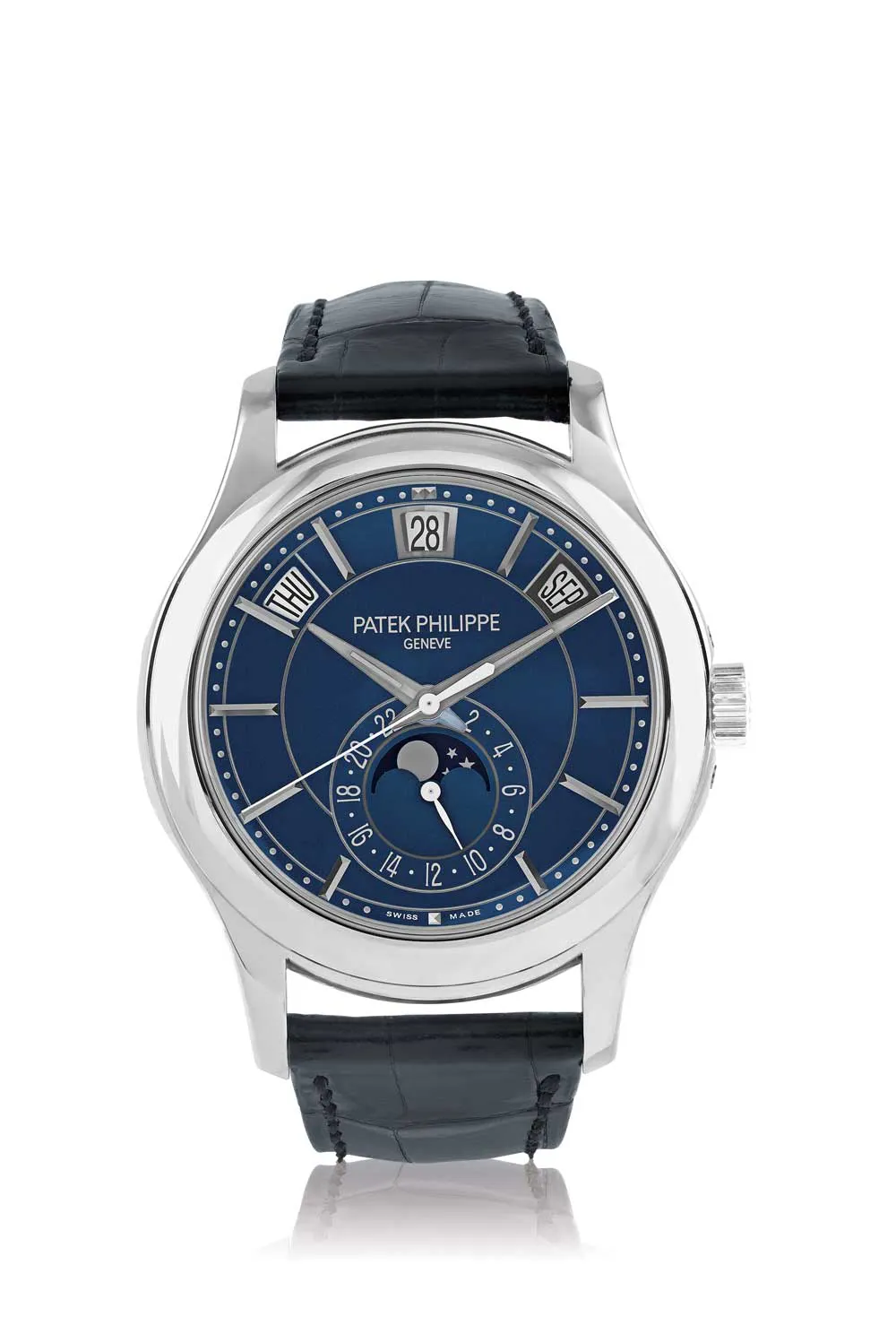 Patek Philippe Annual Calendar 5205G-013 40mm White gold Blue