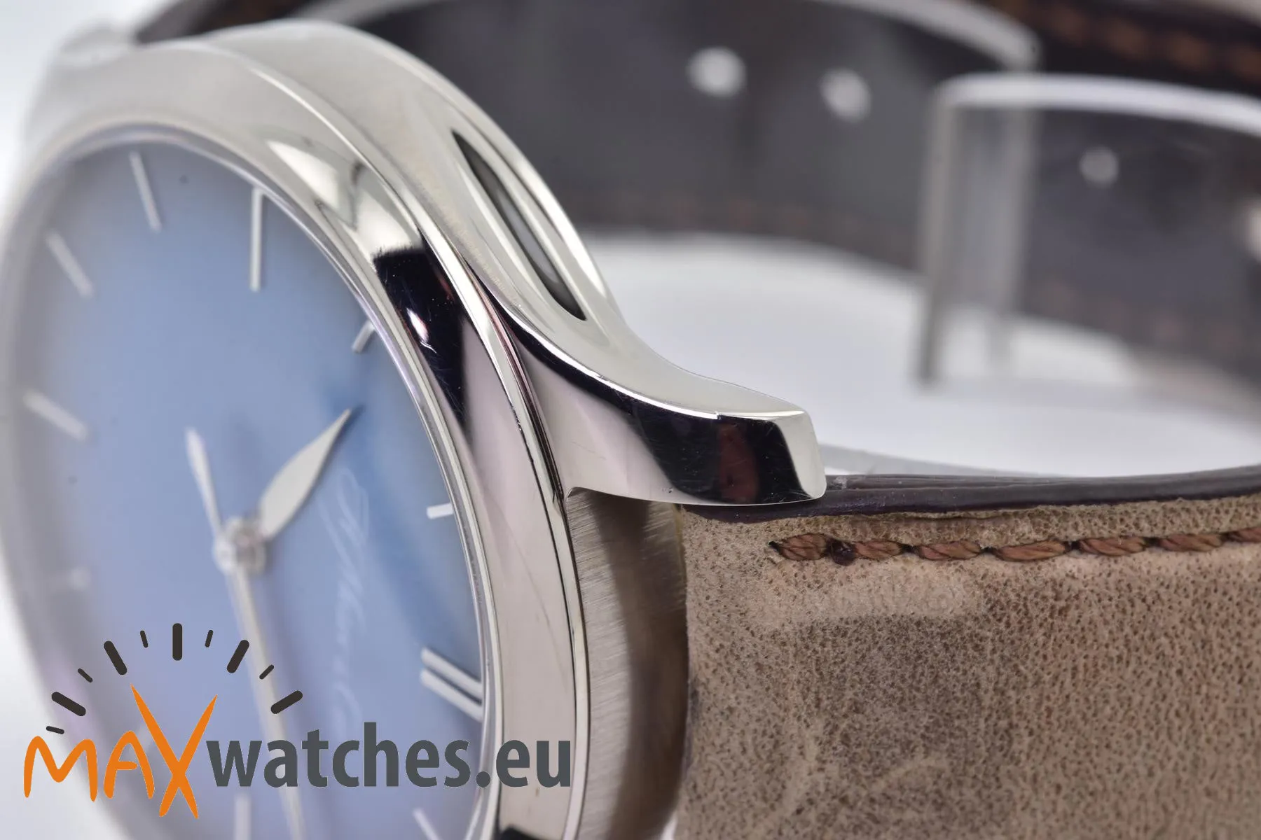 H. Moser & Cie. Endeavour 1200-0201 42mm White gold Blue 6