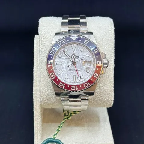 Rolex GMT-Master II 126719BLRO 40mm White gold White